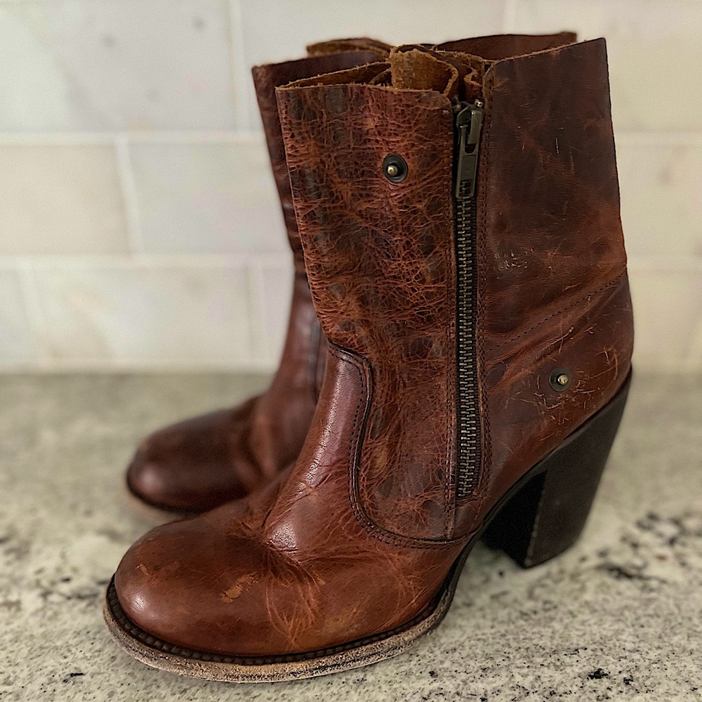 Freebird by Steven Brown Leather Ankle Boot double zippered